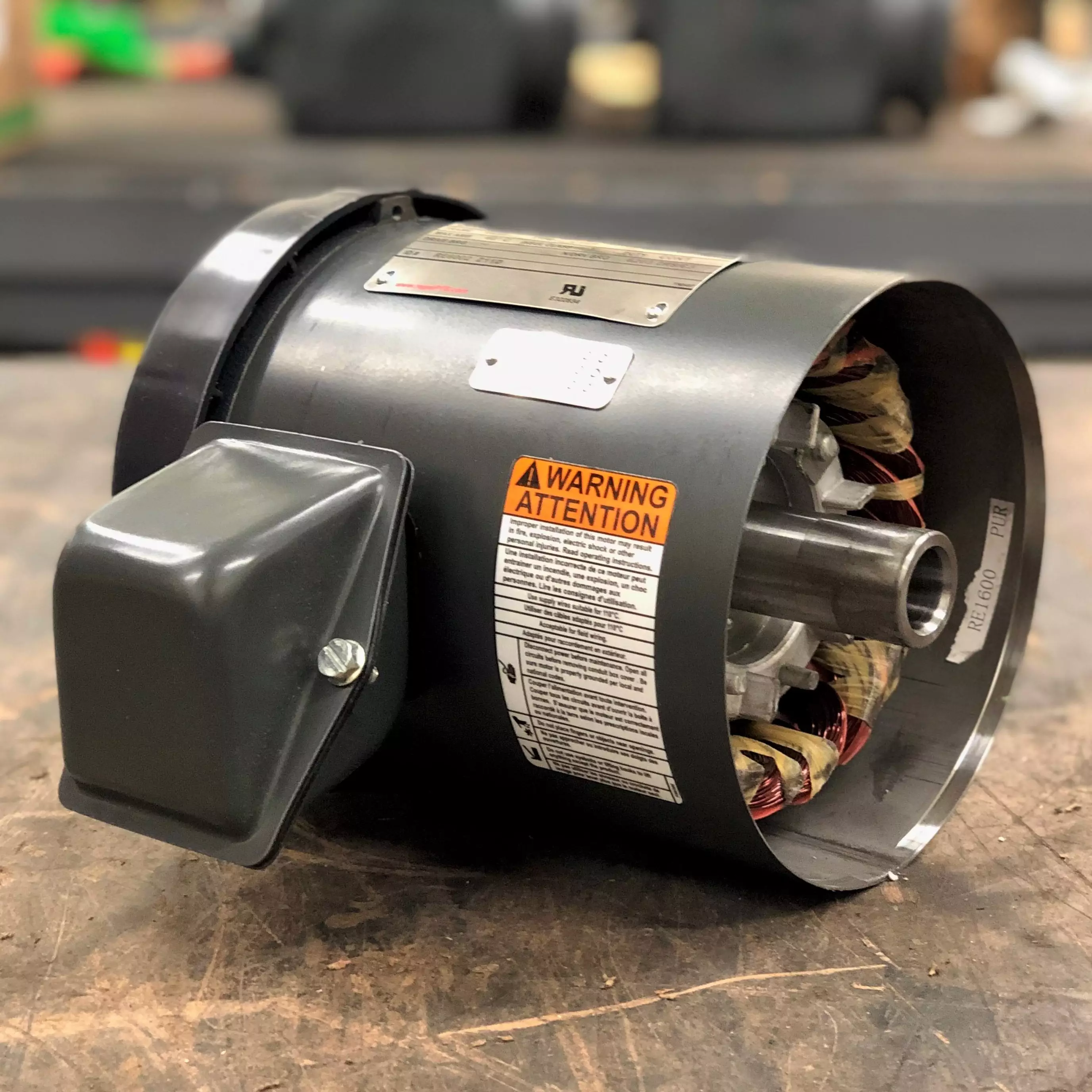 E522, 1/3HP, 1800 RPM, 115/230V, 48 Frame, 1PH, PEP Questions & Answers